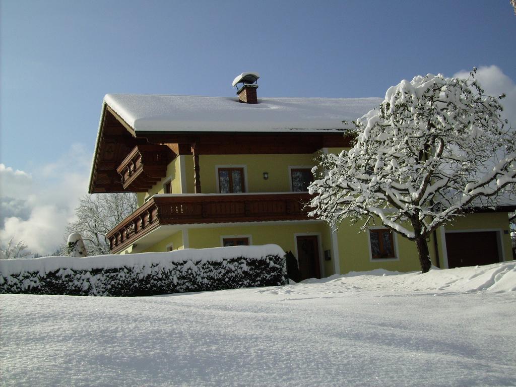 Privatzimmer Eva Leitgeb Bed & Breakfast Faistenau Exterior photo